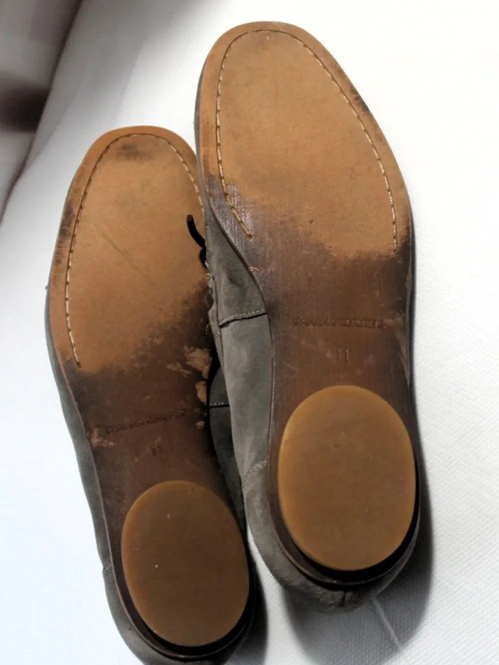 Men's Banana Republic Italian Leather Suede Moccasin Loafers Size 11M